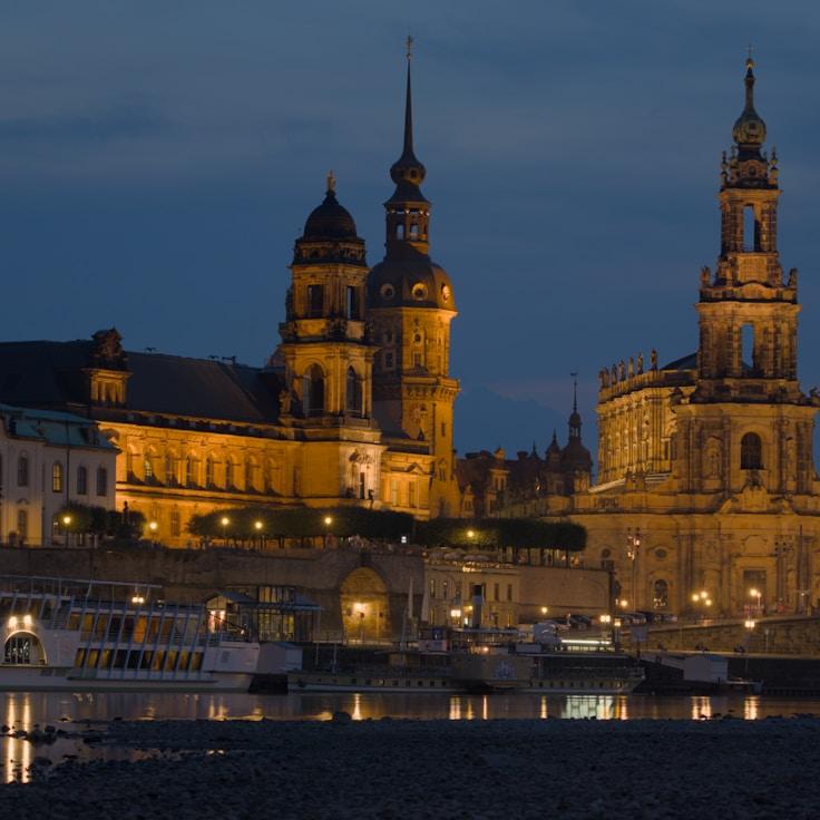 Outdoor terrace seating suitable for families in Zurich